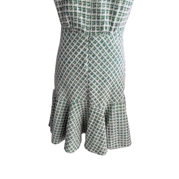 TAYLOR Green Boucle Stretch Drop Waist Ruffle Dress Size 8 - Picture 11 of 13